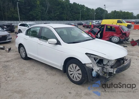 2009 Honda Accord 2.4 Lx z USA, uszkodzony, nr VIN 1HGCP26339A151378